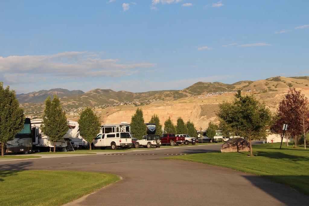 Pony Express Rv Resort North Salt Lake Esterno foto